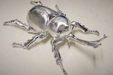 アルミ 切削したカブトムシ画像 削り出し加工 メタルアート作品